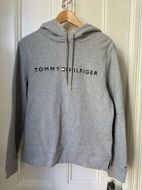 Tommy Hilfiger Gray Pullover Hoodie with Logo